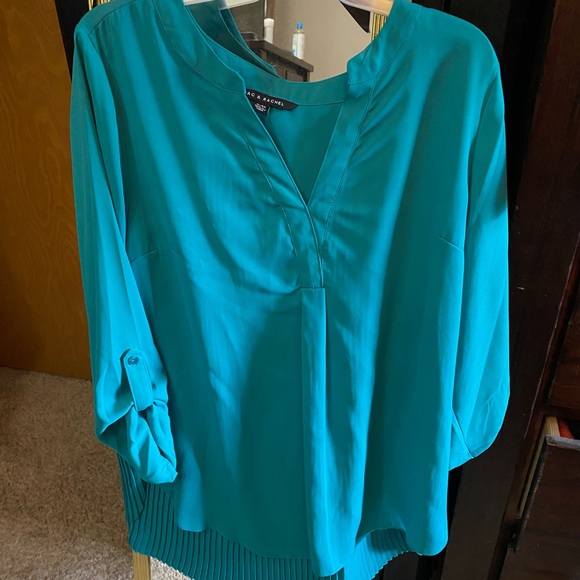 Teal tunic, never worn. - Picture 1 of 2